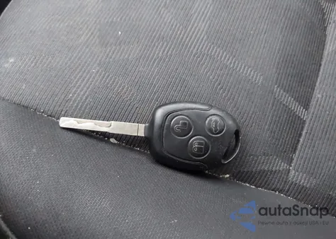 2013 Ford Fiesta Se from USA, damaged, VIN 3FADP4BJ4DM193272